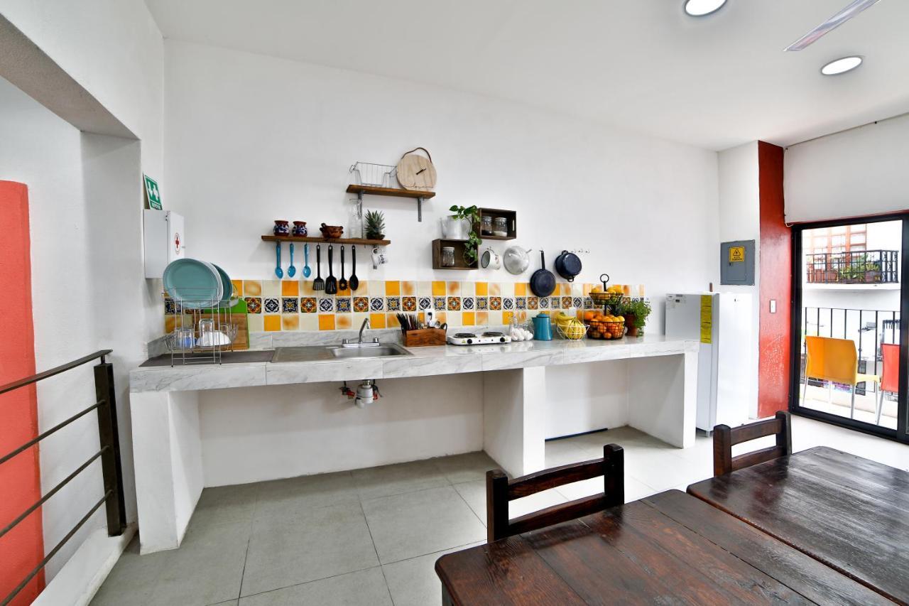 Hostal Ten To Ten Puerto Vallarta Eksteriør billede