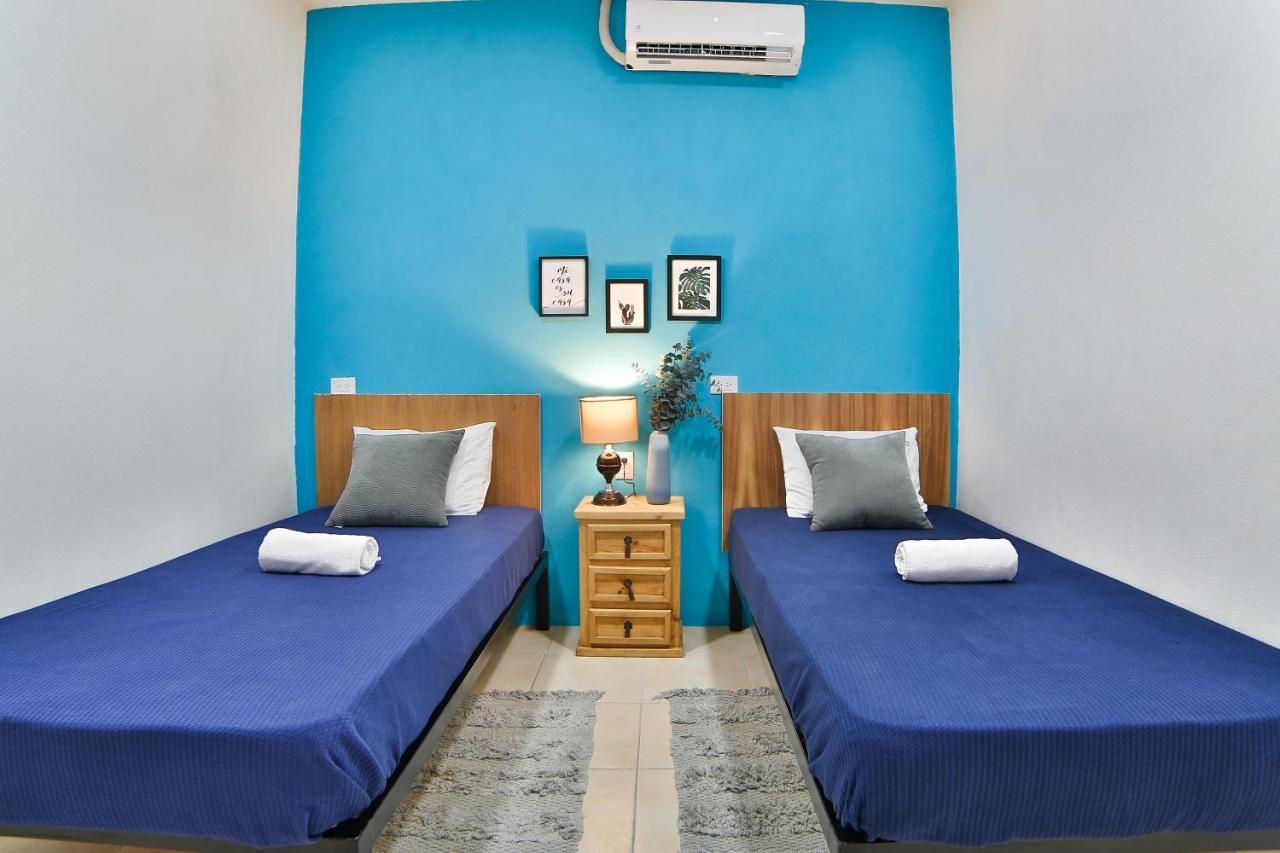 Hostal Ten To Ten Puerto Vallarta Eksteriør billede