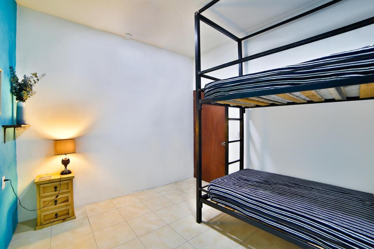 Hostal Ten To Ten Puerto Vallarta Eksteriør billede