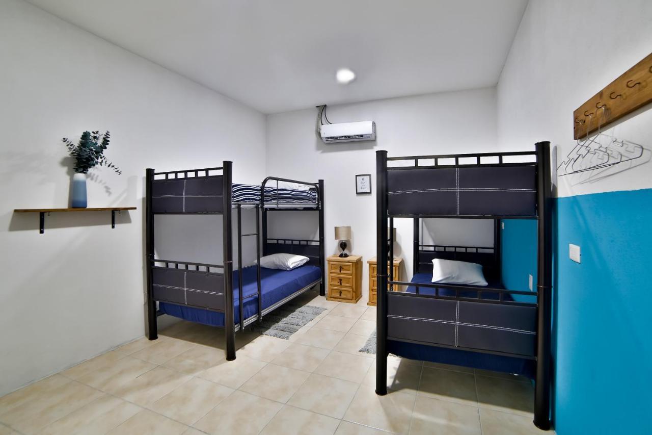 Hostal Ten To Ten Puerto Vallarta Eksteriør billede